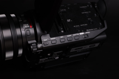 性能全又很便攜的攝像機(jī) 松下HC-X1500體驗(yàn)評(píng)測(cè)